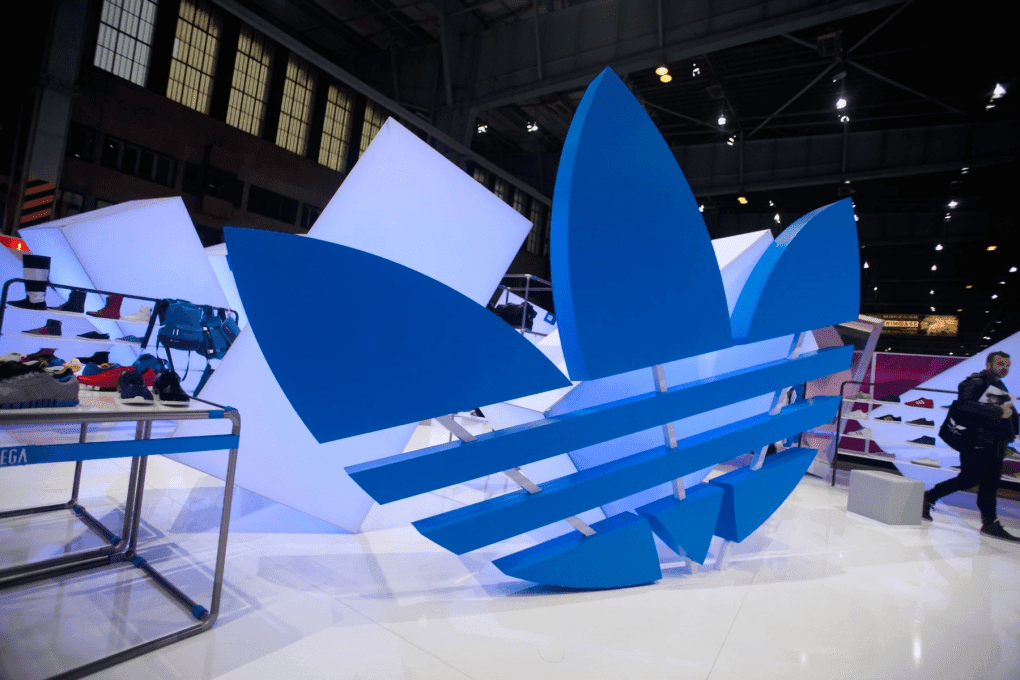 Custom booth