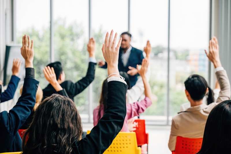 Benefits of Hosting Internal Corporate Events for Your Company