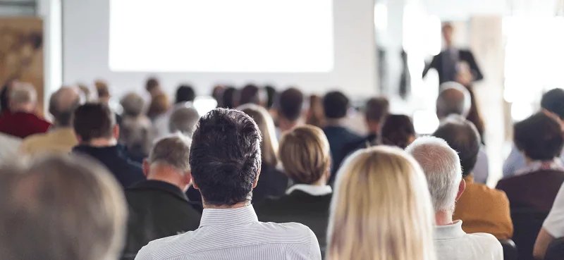 Beneficios de la analítica en tiempo real durante eventos híbridos