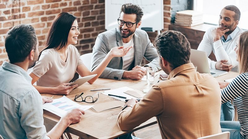 How to Structure an Internal Competition to Motivate Staff in Florida