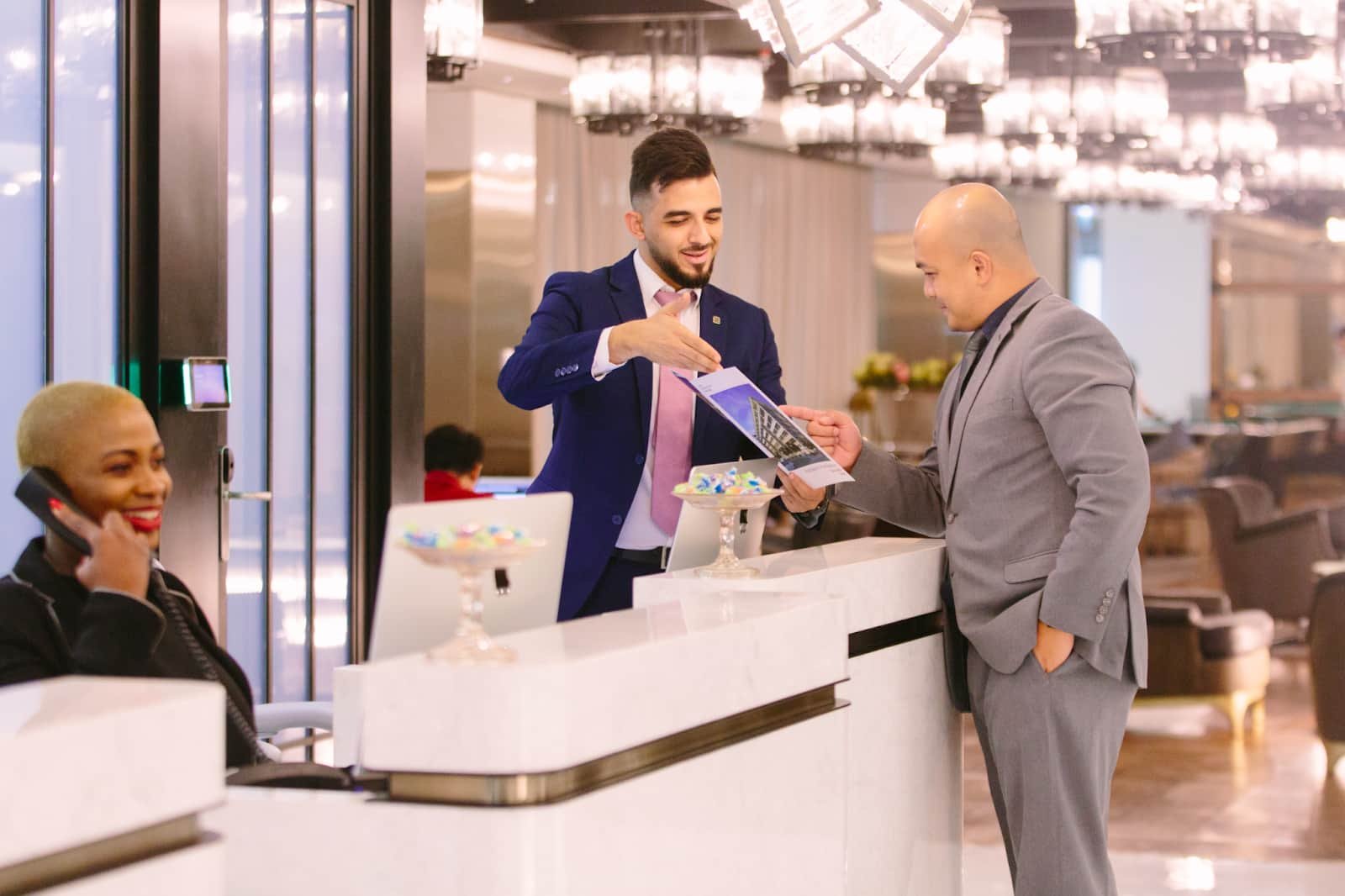 The Importance of Offering a VIP Concierge Service in Florida