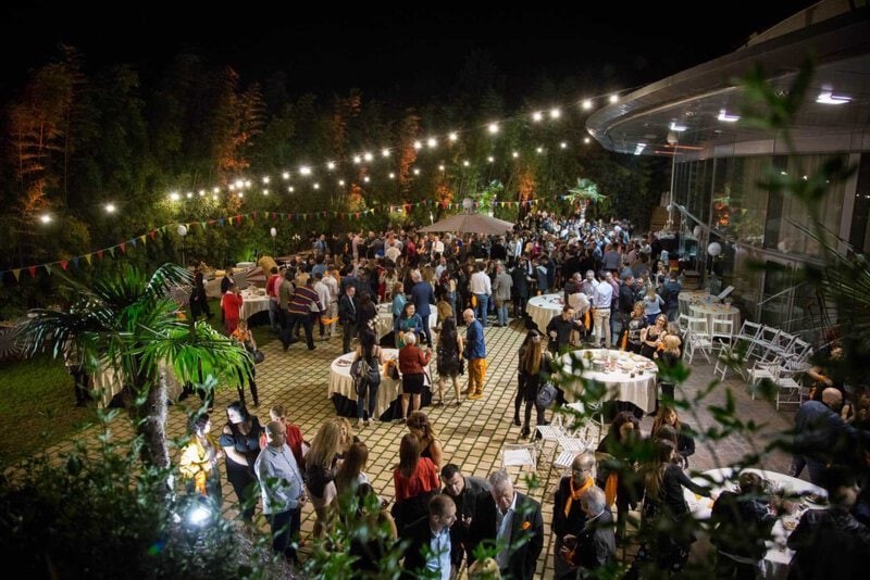 Cómo definir objetivos claros para cada segmento de tu evento corporativo