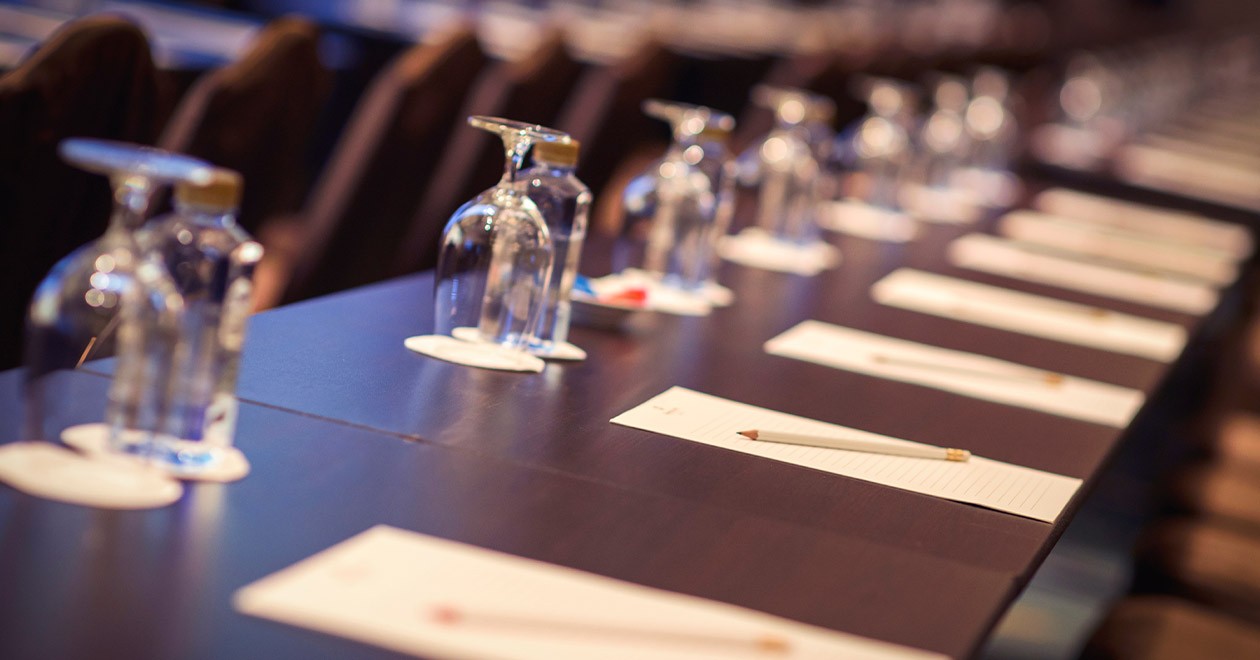 Cómo seleccionar la fecha ideal para tu evento corporativo
