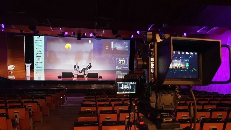 La importancia de la fotografía y video profesional en eventos corporativos