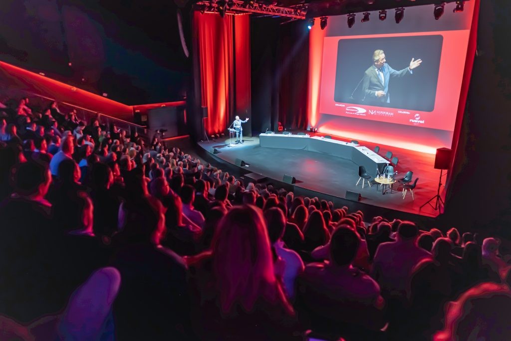 Cómo implantar un sistema de venta de entradas escalonadas para eventos corporativos