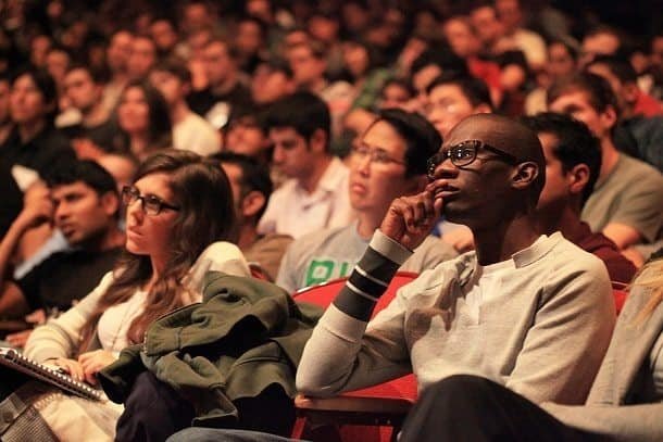 Mastering Cross-Selling Strategies at Florida Conferences with Diverse Audiences